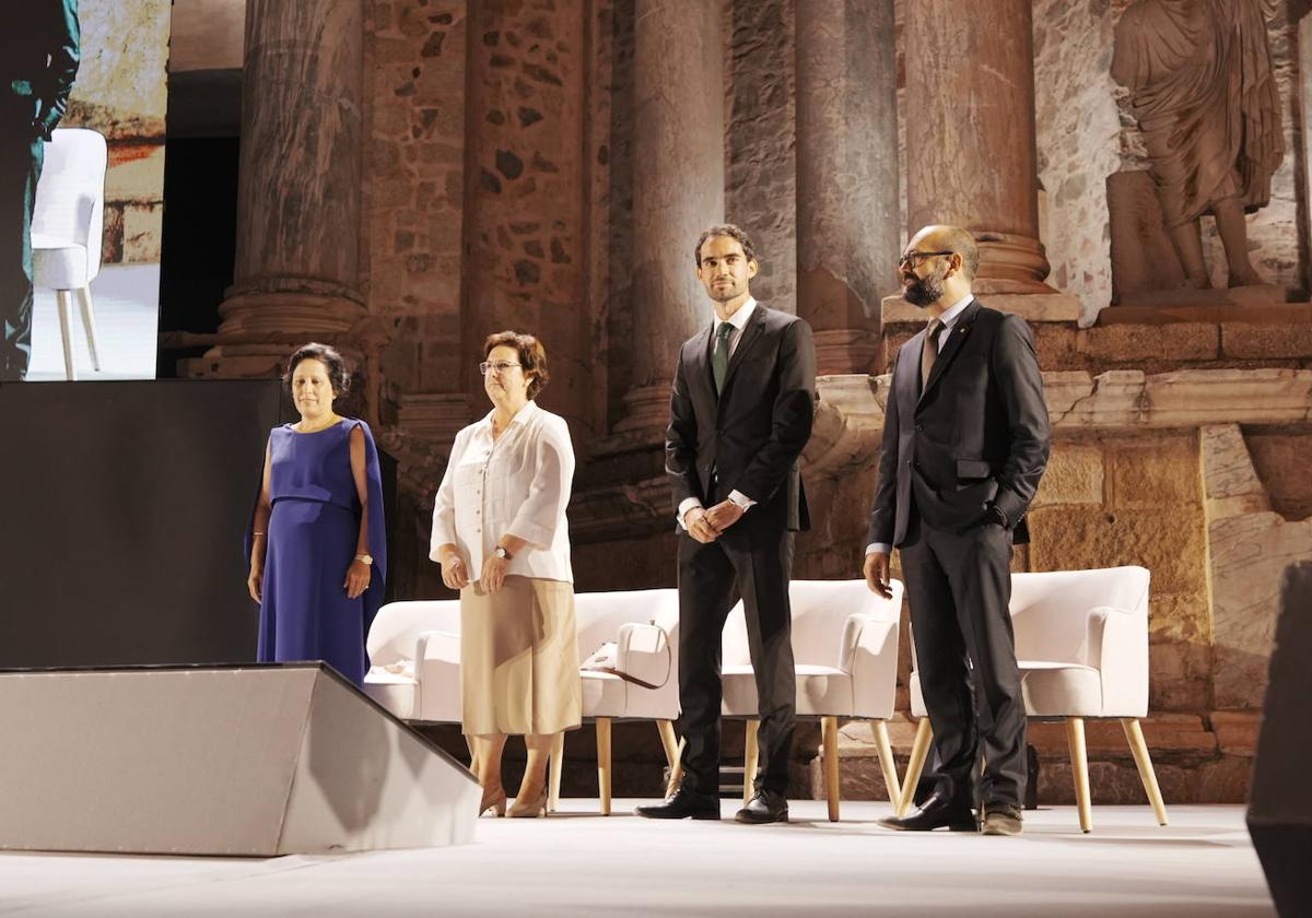 Acto de entrega de las Medallas de Extremadura, en imágenes