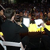 Noche blanca y multitudinaria en Badajoz
