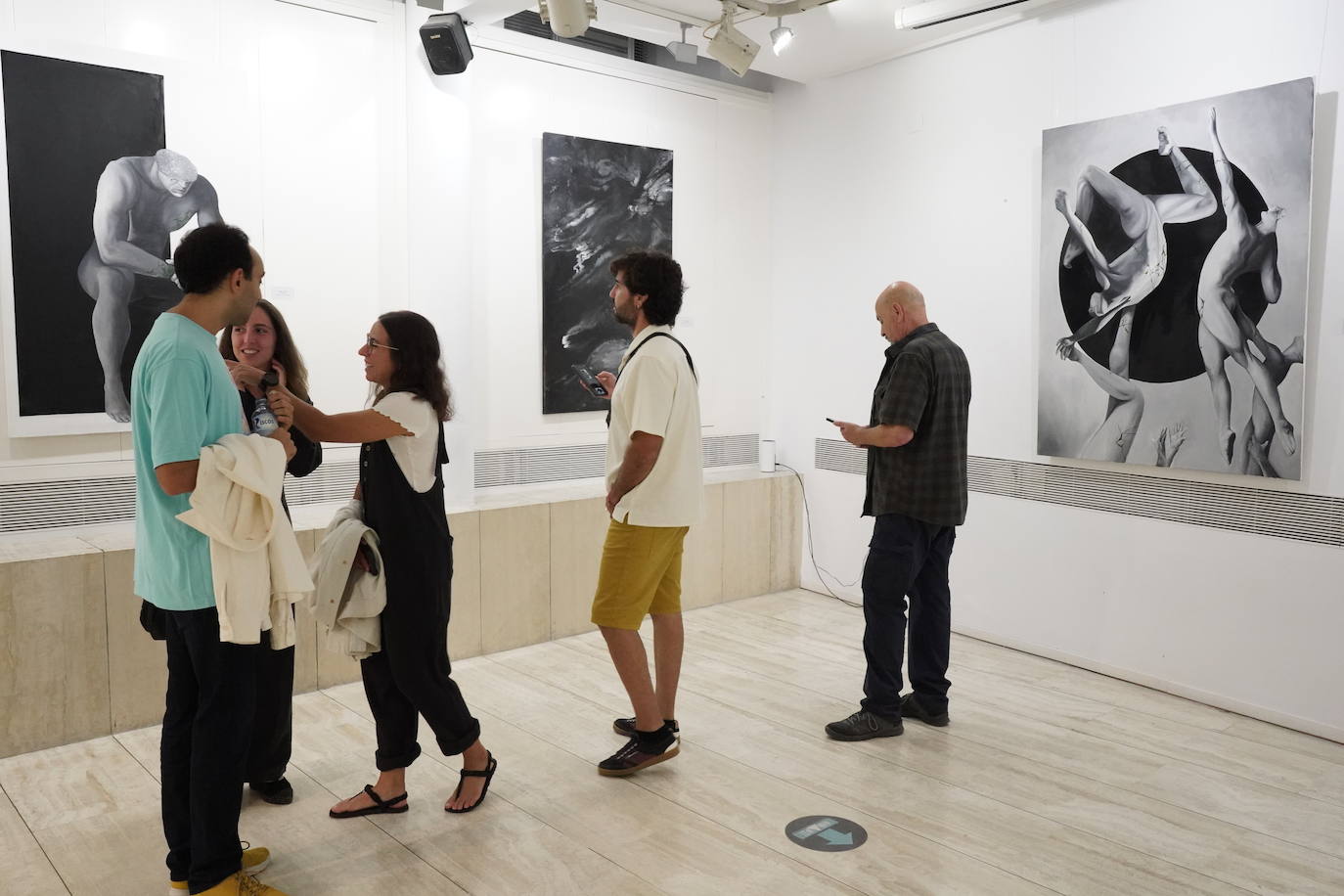 Las calles repletas en la Noche en Blanco de Badajoz | Fotos