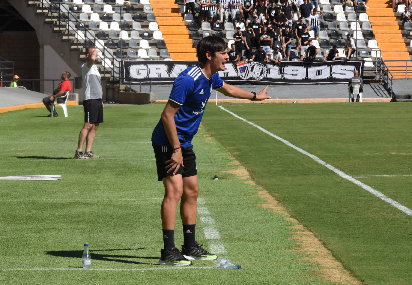 La victoria del Badajoz ante el Olivenza, en imágenes