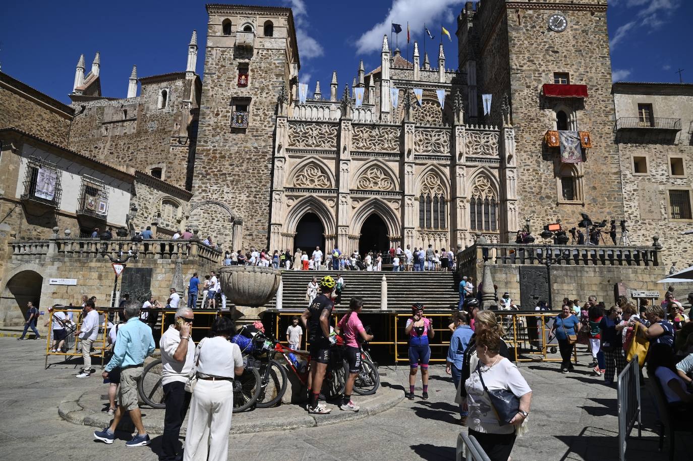 La misa por la patrona de Extremadura, en imágenes