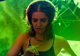 'Anabel, LaDy J', tocando en uno de sus conciertos.