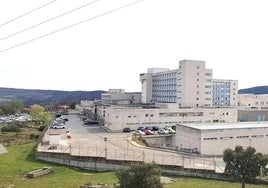 Trasladado en helicóptero al hospital tras sufrir una caída en una finca en Mohedas de Granadilla