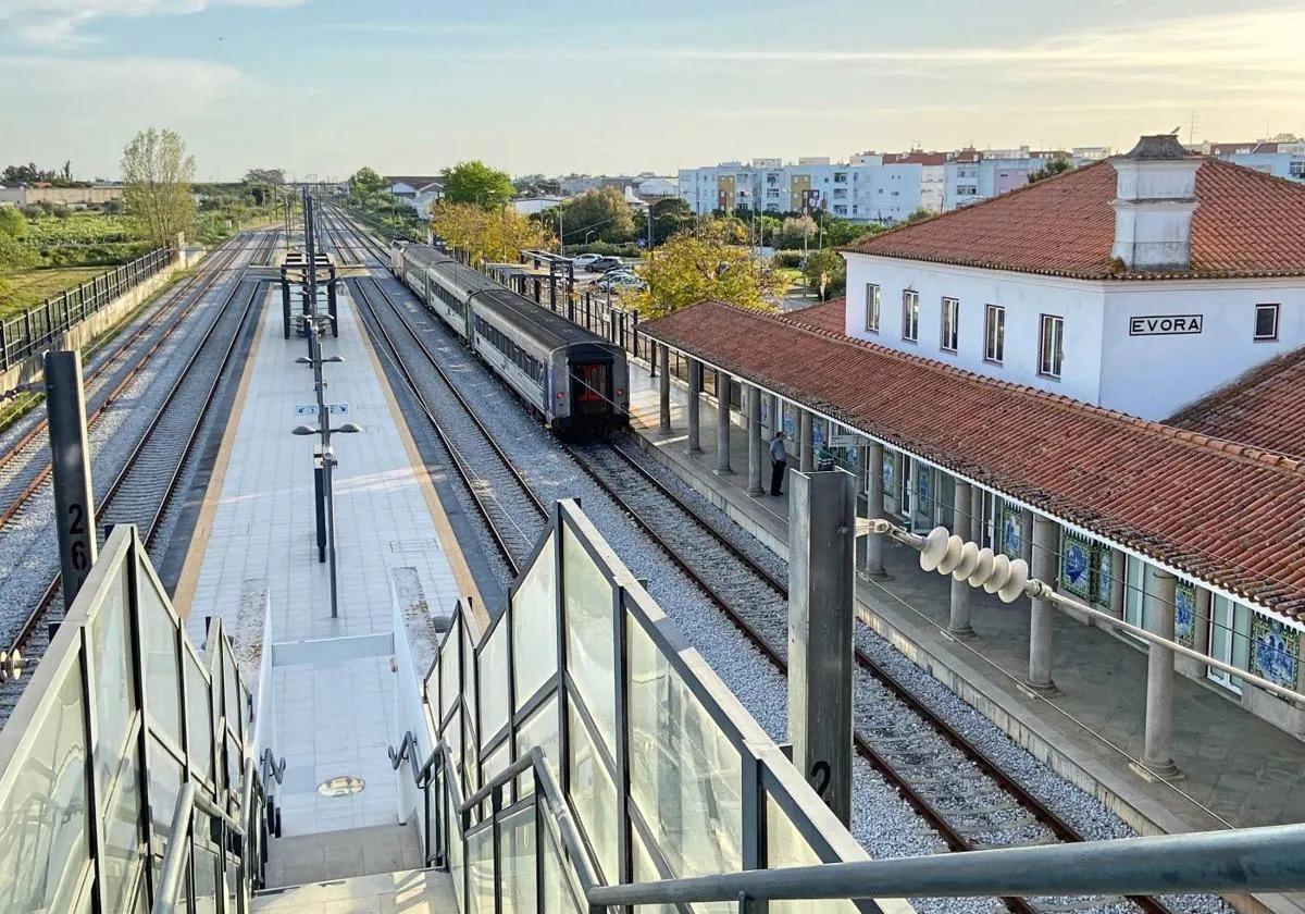 Estación de ferrocarril de Évora.