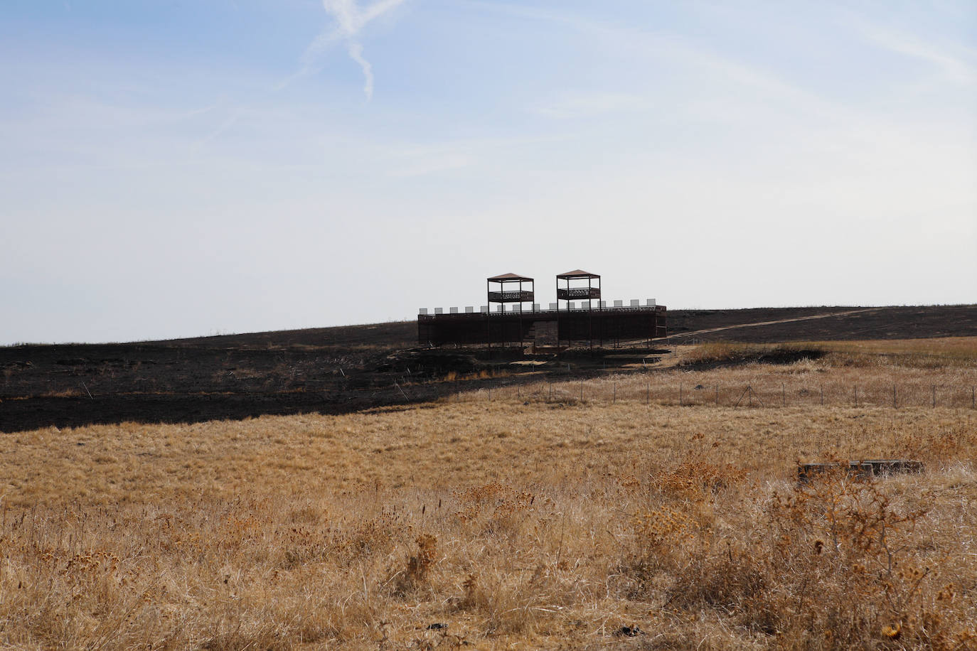 Así afectaron las llamas al Paseo Alto y al campamento romano