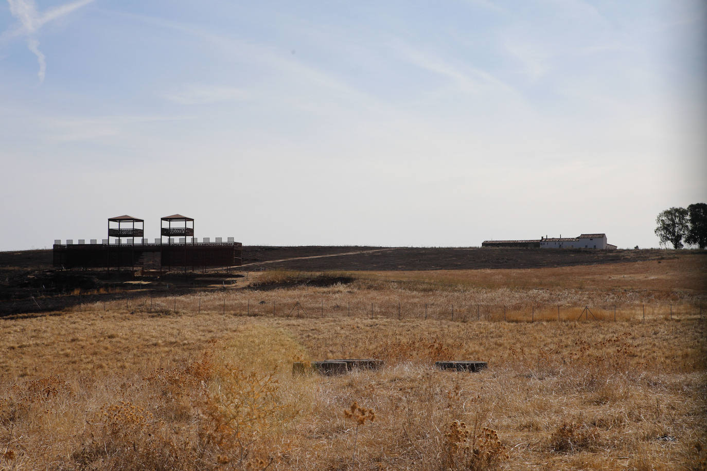 Así afectaron las llamas al Paseo Alto y al campamento romano