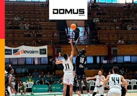 Salto inicial en el partido del Cáceres en Albacete.