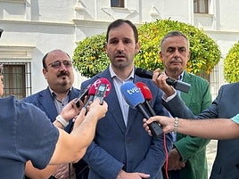 El diputado del grupo parlamentario Vox Extremadura, Álvaro Sánchez-Ocaña.