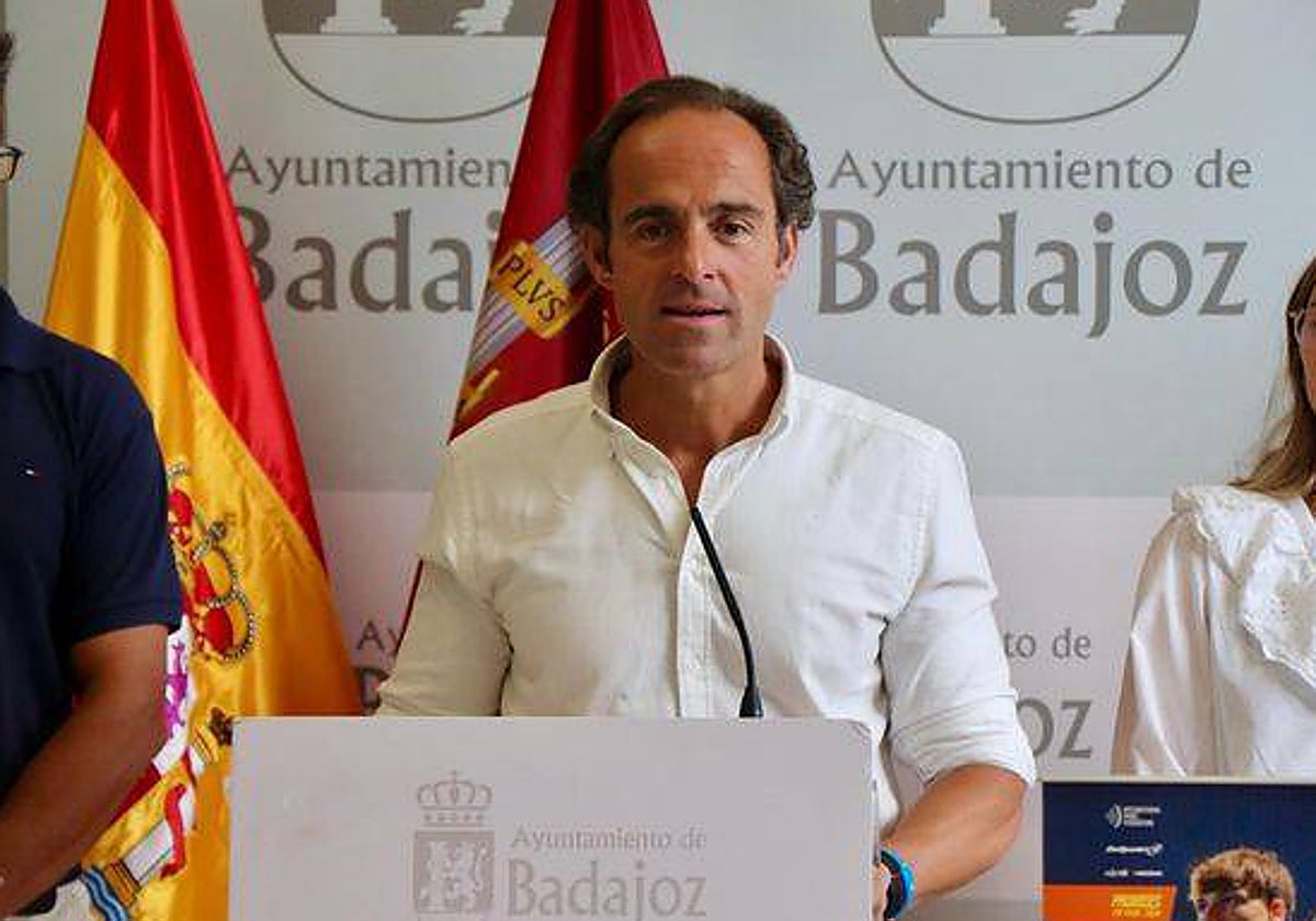 El concejal Juan Parejo en el Ayuntamiento.