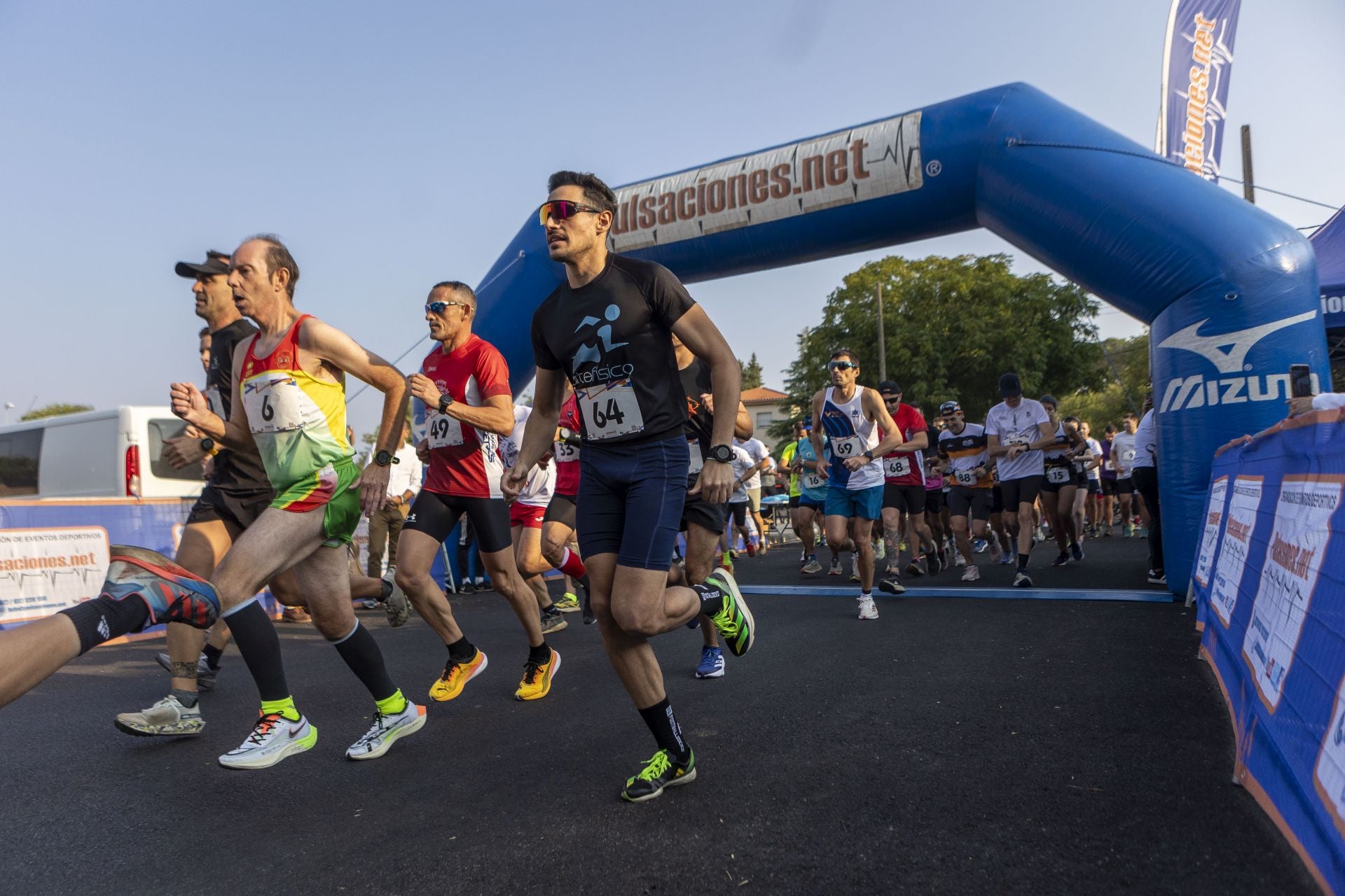 La carrera solidaria de Aldea Moret, en imágenes