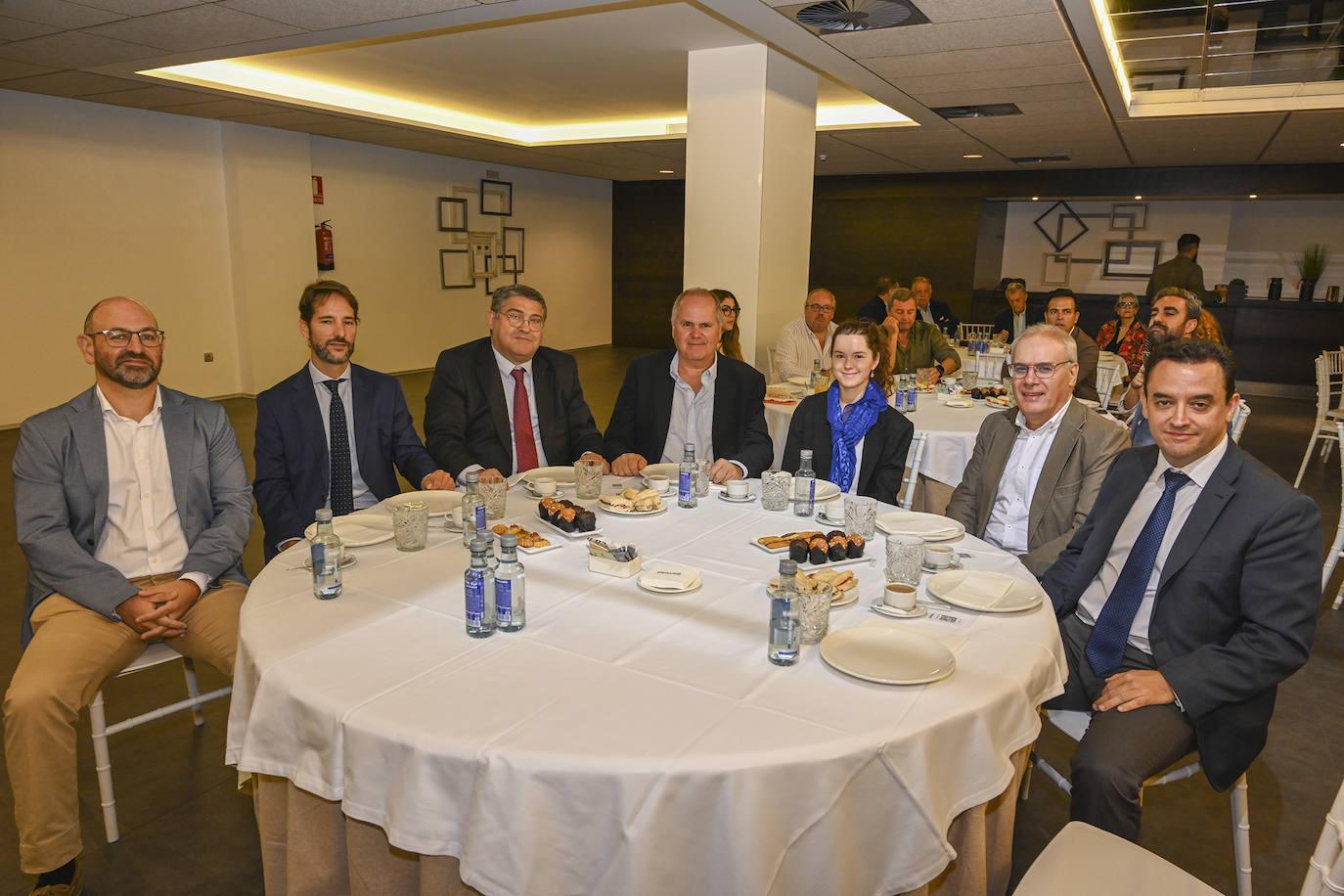 Aurelio Guisado, Ricardo García de Arriba, Matías Martínez Pereda, Ignacio Sánchez, Marina Sánchez, Francisco Benito y Javier Arnela.