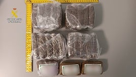 Droga incautada por la Guardia Civil.