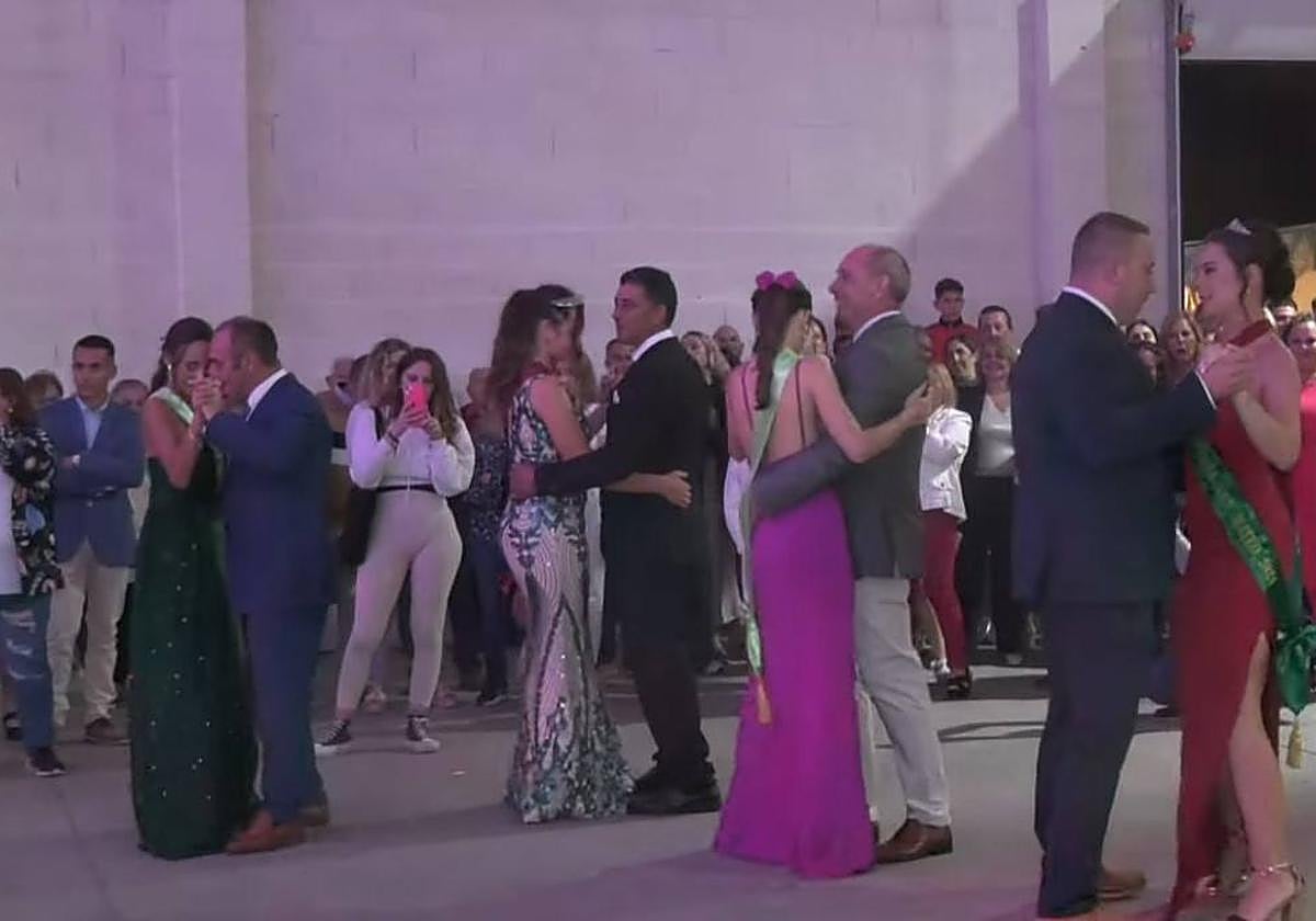 Baile inaugural de la Feria y Fiestas de San Mateo.