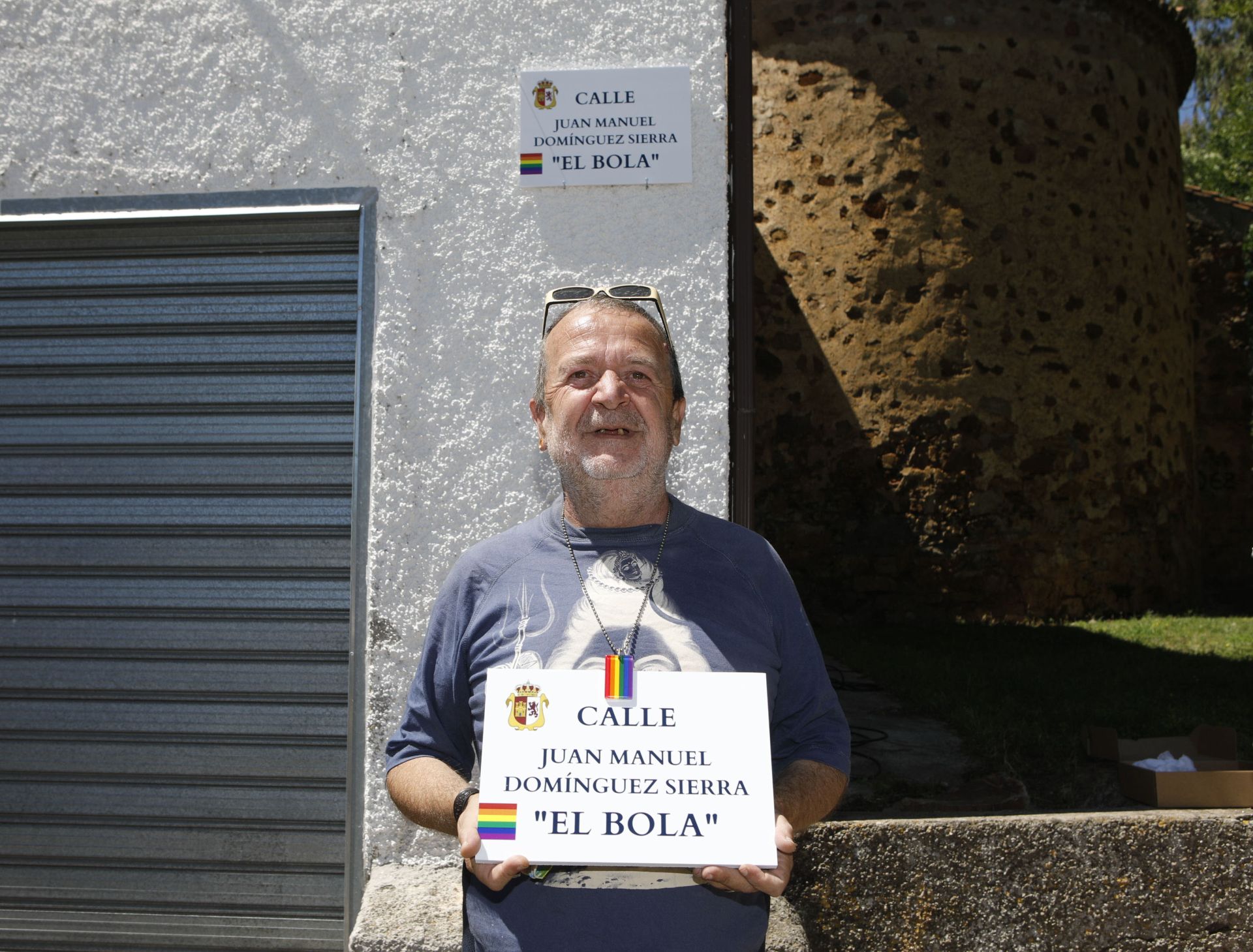 Calle dedicada al Bola en el barrio de San Blas en 2021.