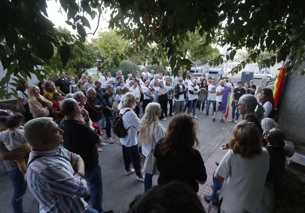 Imagen principal - El cacereño barrio de San Blas reivindica el espíritu libre y el legado inconformista de &#039;El Bola&#039;