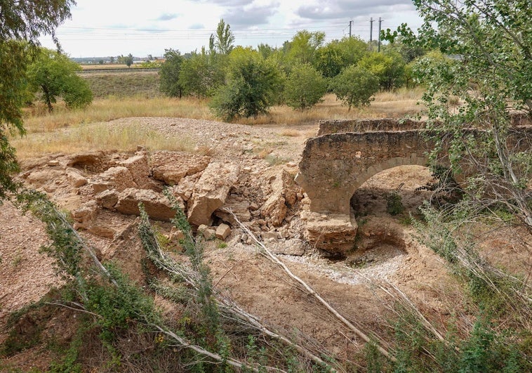 Los daños que sufrió el puente de Cantillana en 2022.