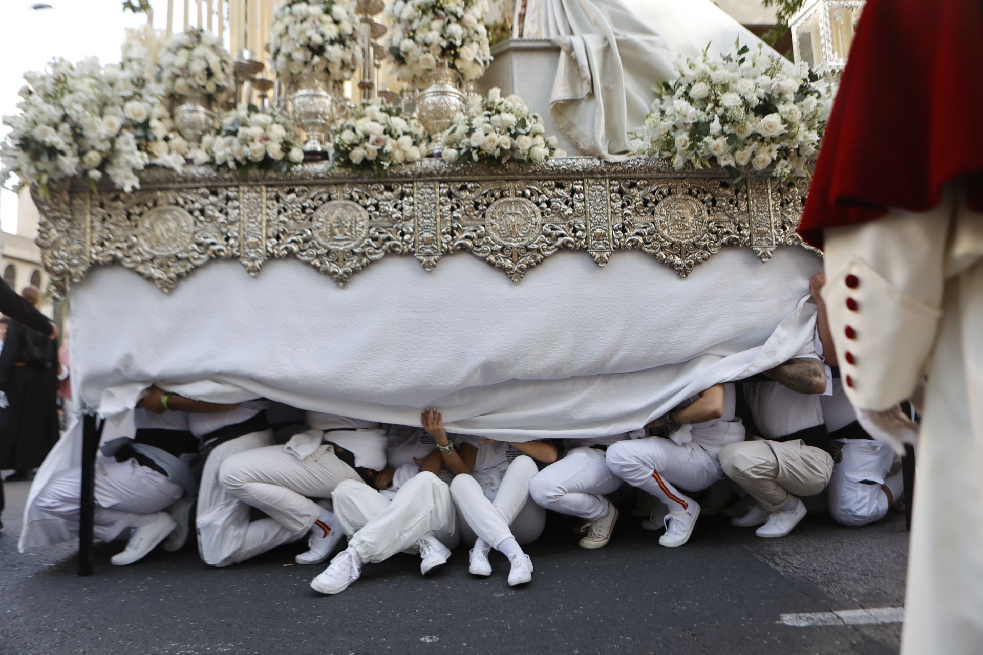 Procesión magna mariana en Cáceres, en imágenes (II)