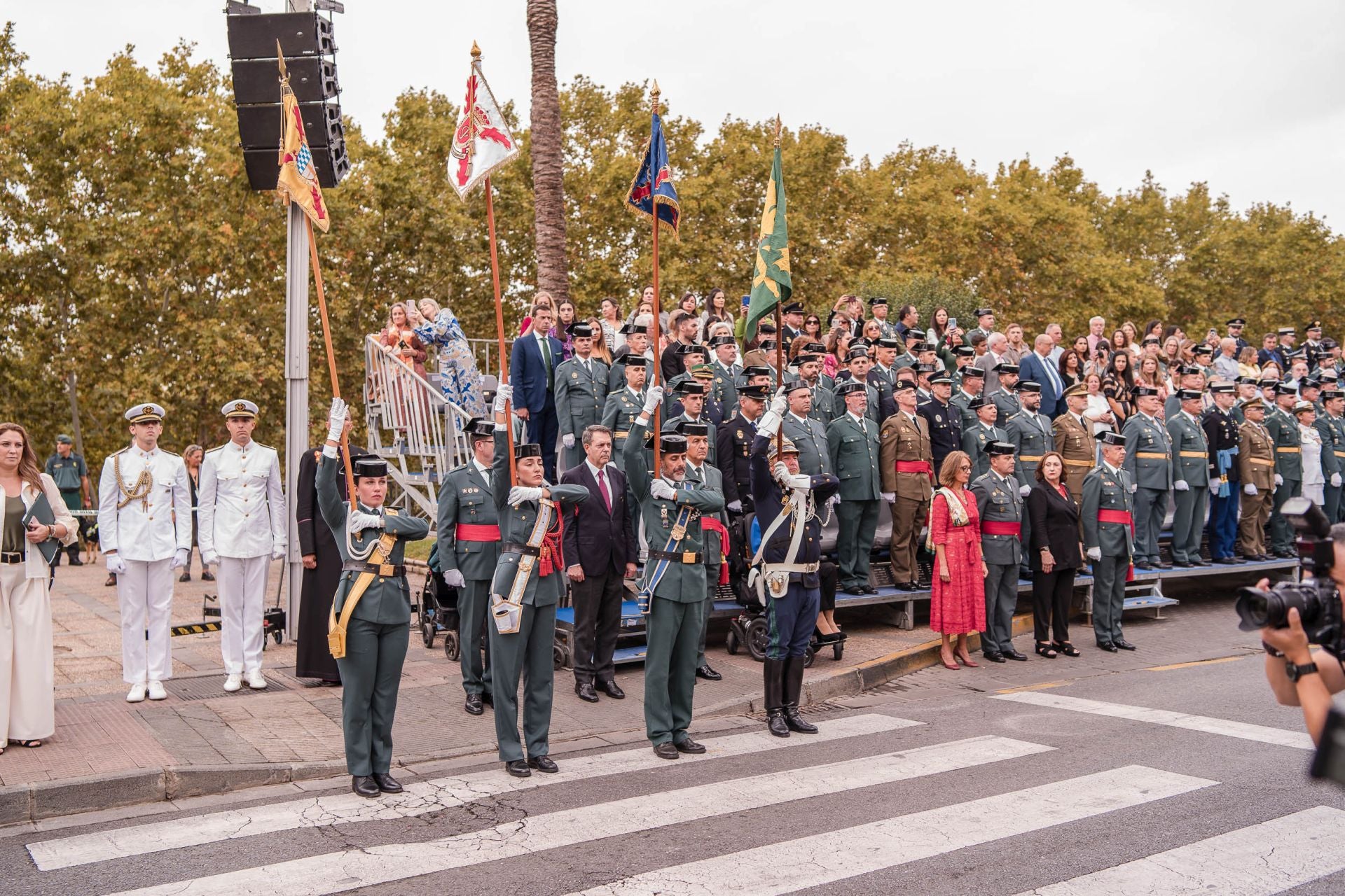 Desfile de la Guardia Civil en Mérida, en imágenes (I)