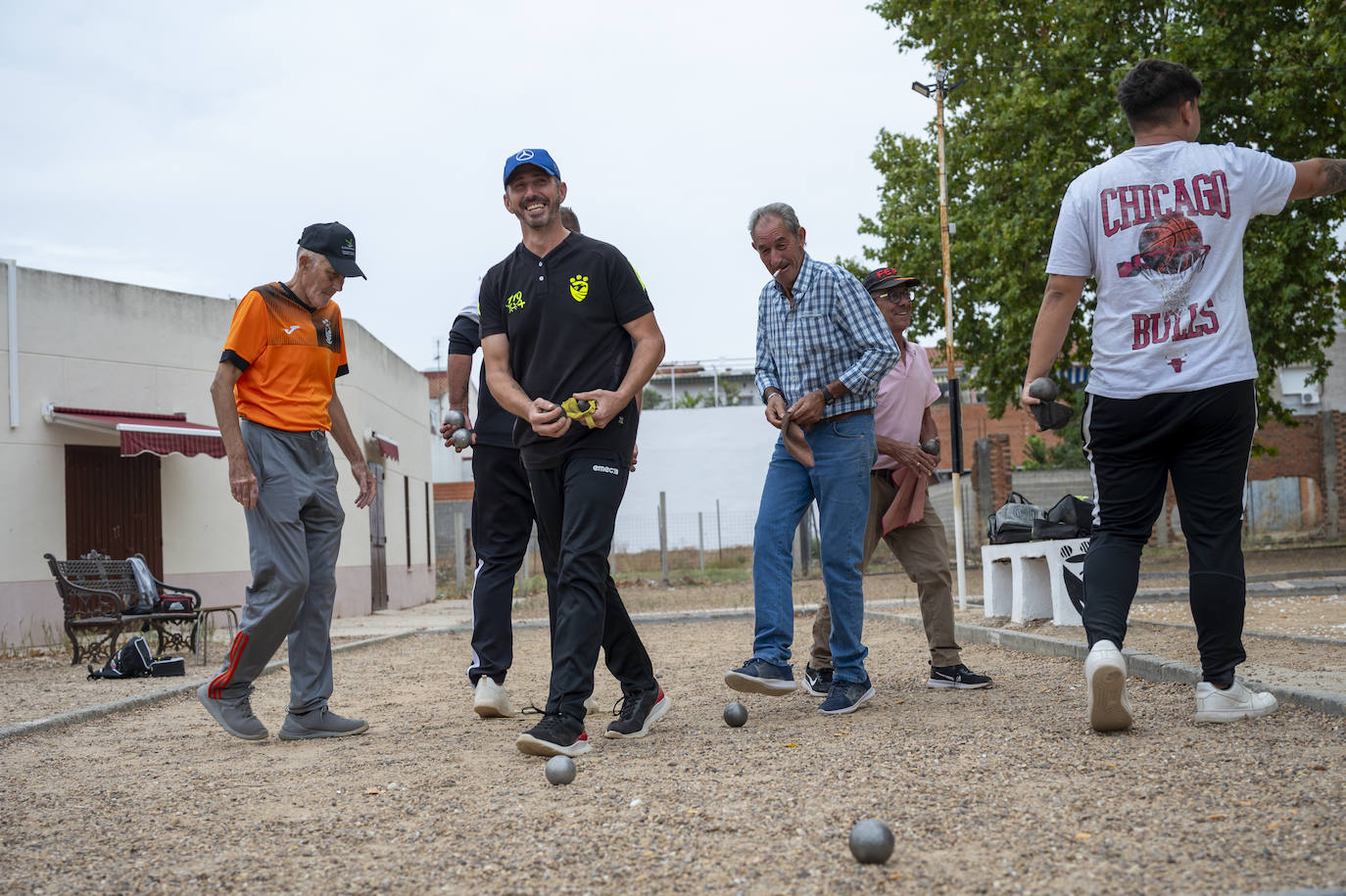 Fotos | Los campeones de petanca de Extremadura, sin sede para entrenar