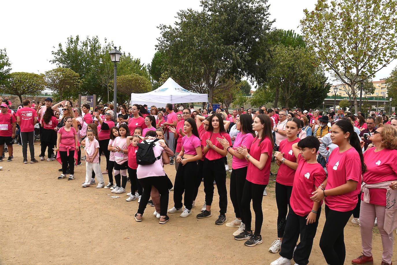 La marcha rosa de Plasencia, en imágenes