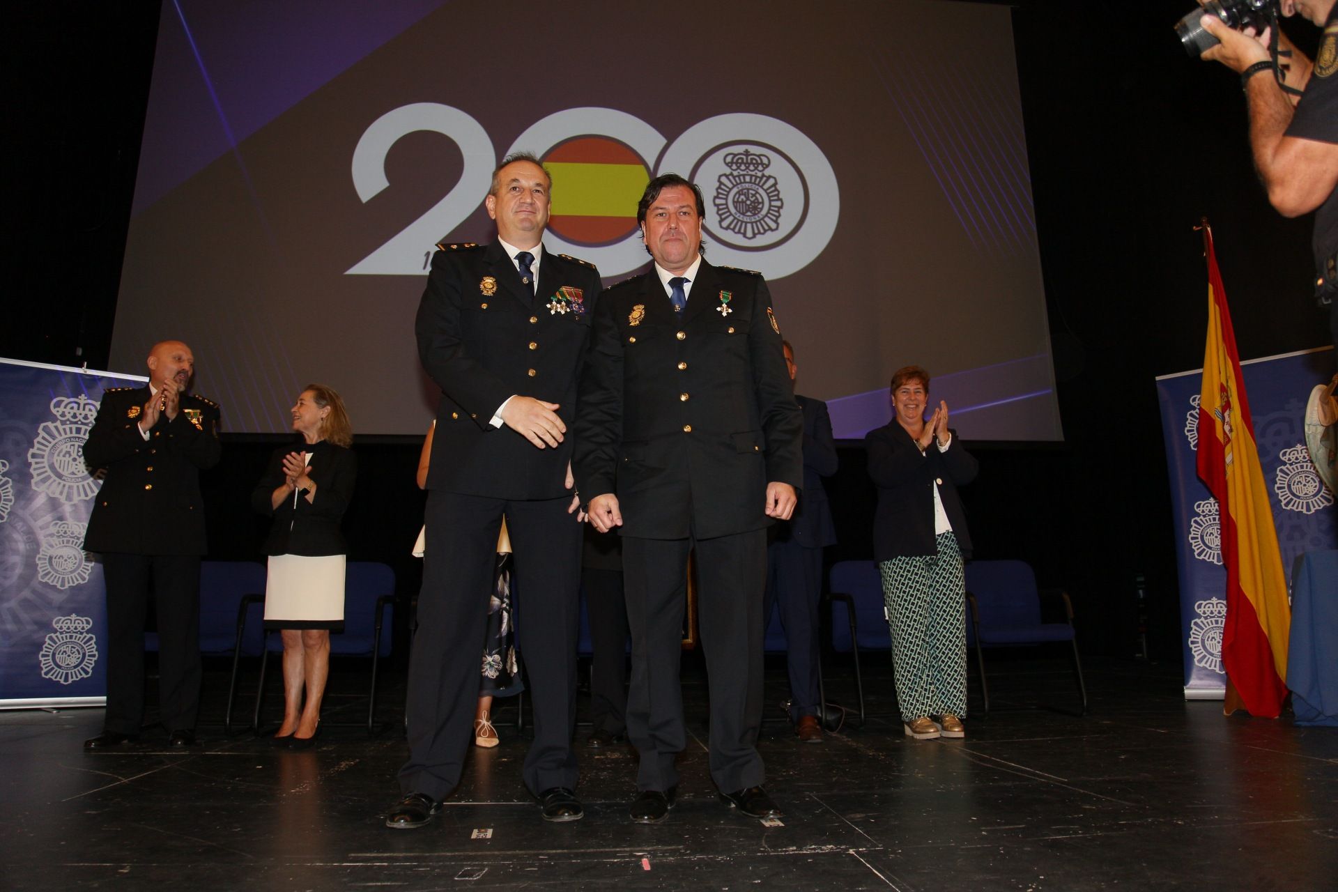 La Policía Nacional celebra en Mérida el día de su patrón