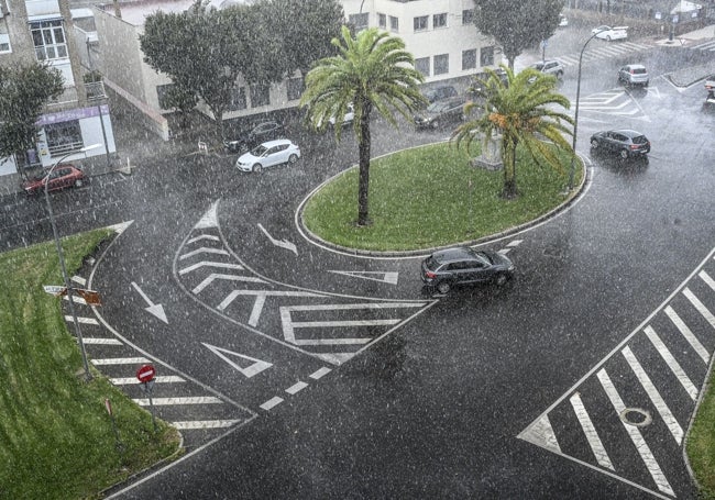 Las tormentas, como las de este viernes en Badajoz, desaparecerán en la jornada dominical.