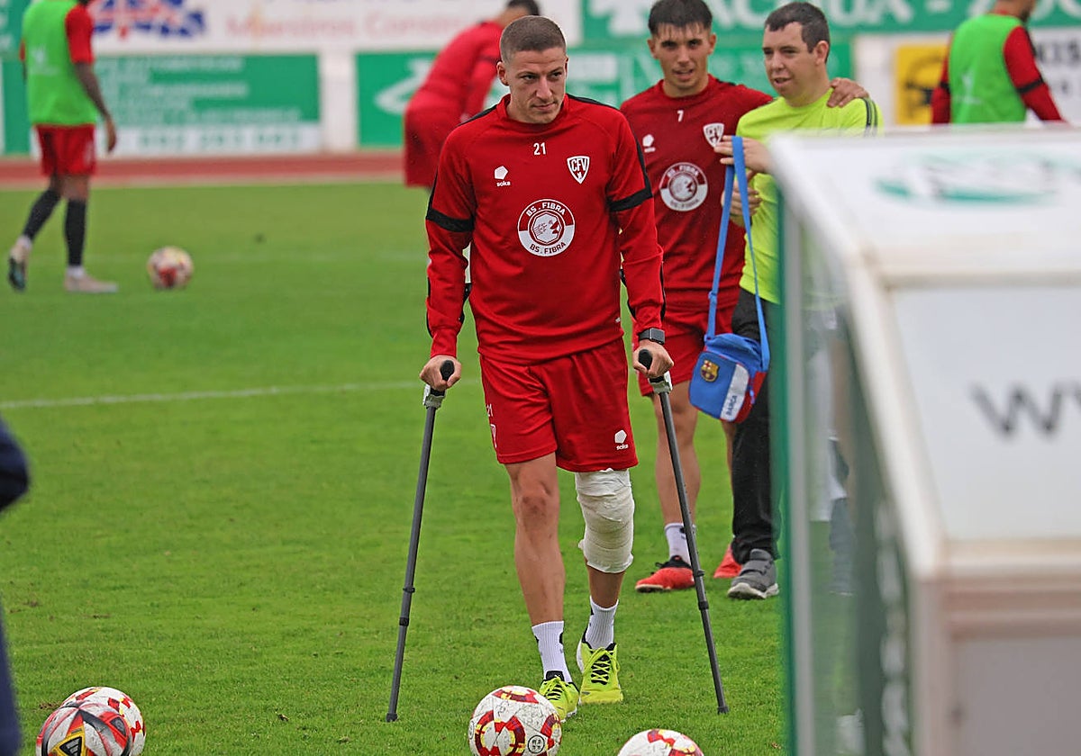 Riquelme es uno de los más de cinco lesionados del Villanovense.