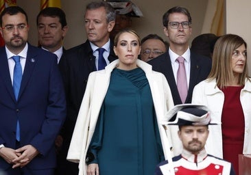 Guardiola asiste al desfile del 12 de octubre en Madrid