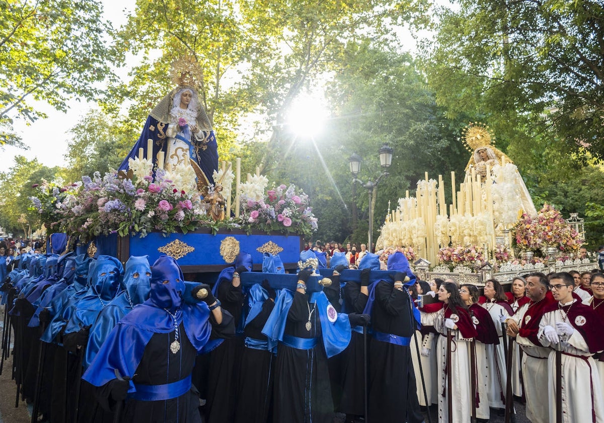 Imagen de la procesión Magna mariana celebrada el pasado 5 de octubre en Cáceres dentro de los actos del Centenario de la patrona.