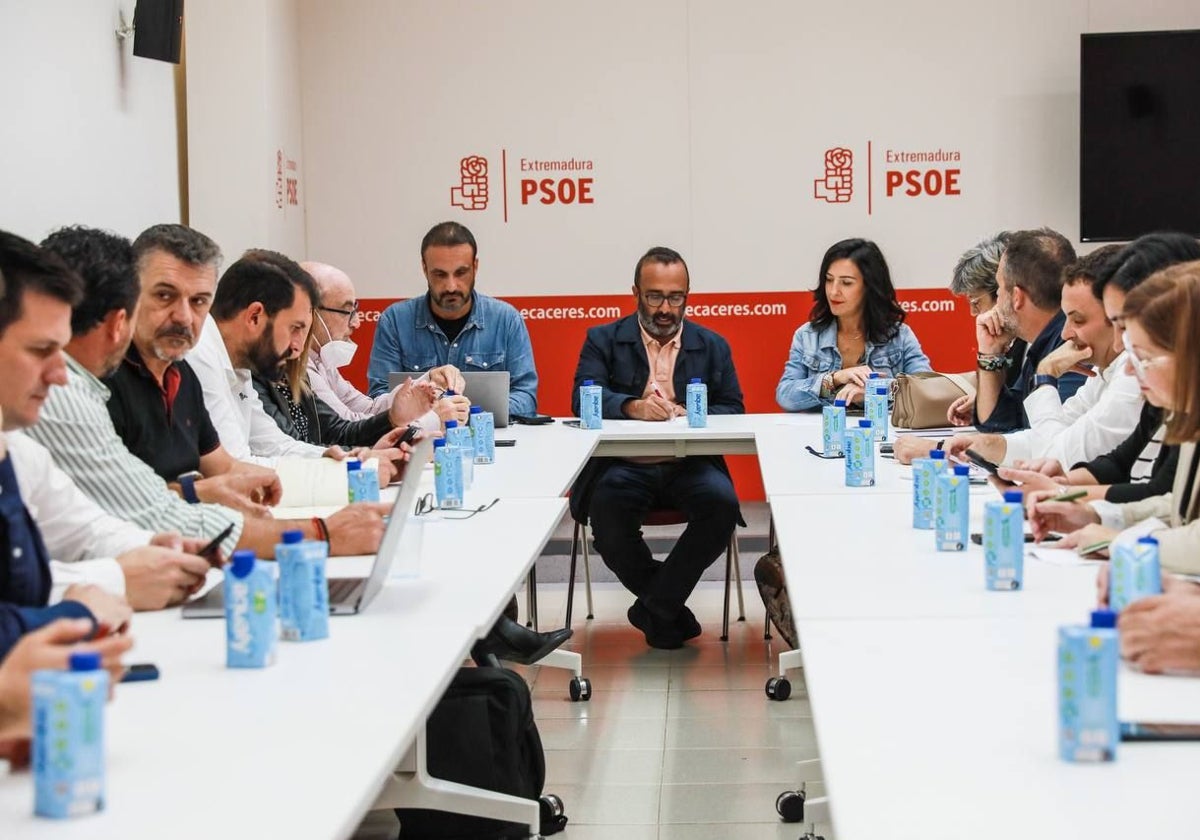 Reunión de la Ejecutiva Provincial del PSOE de Cáceres este lunes.