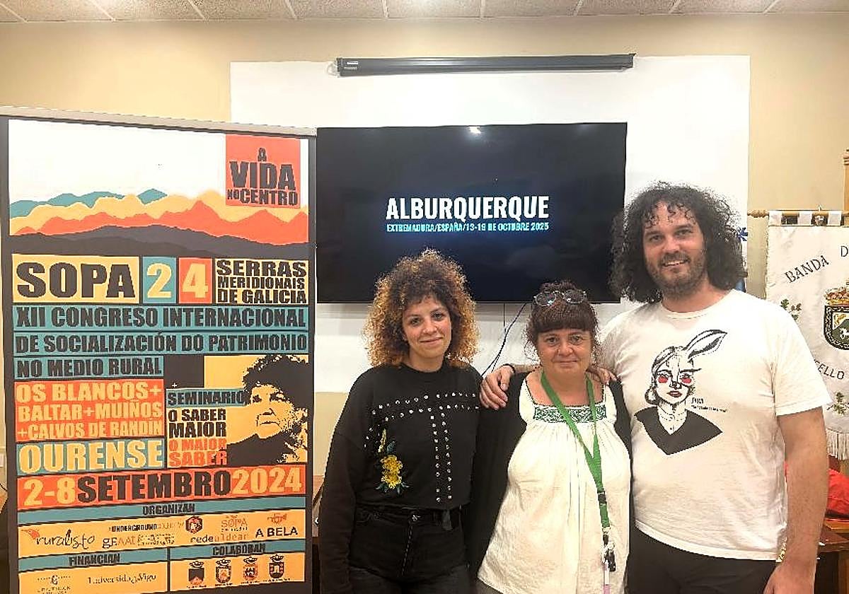 Miembros de Sambrona y Underground Colectiva en el anuncio de la sede en Alburquerque