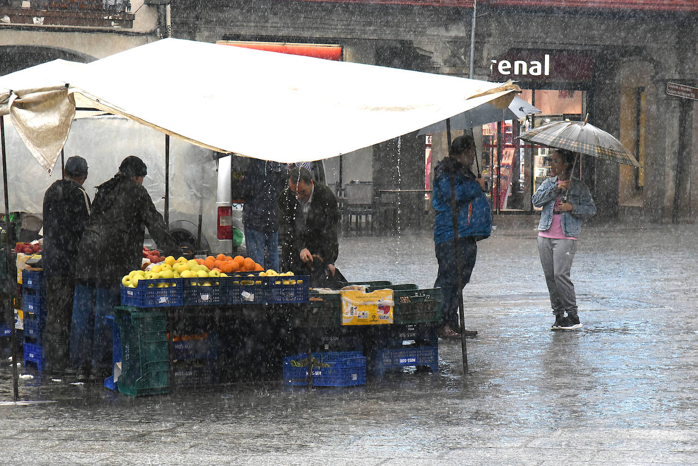 Las imágenes de los efectos de Leslie en Plasencia