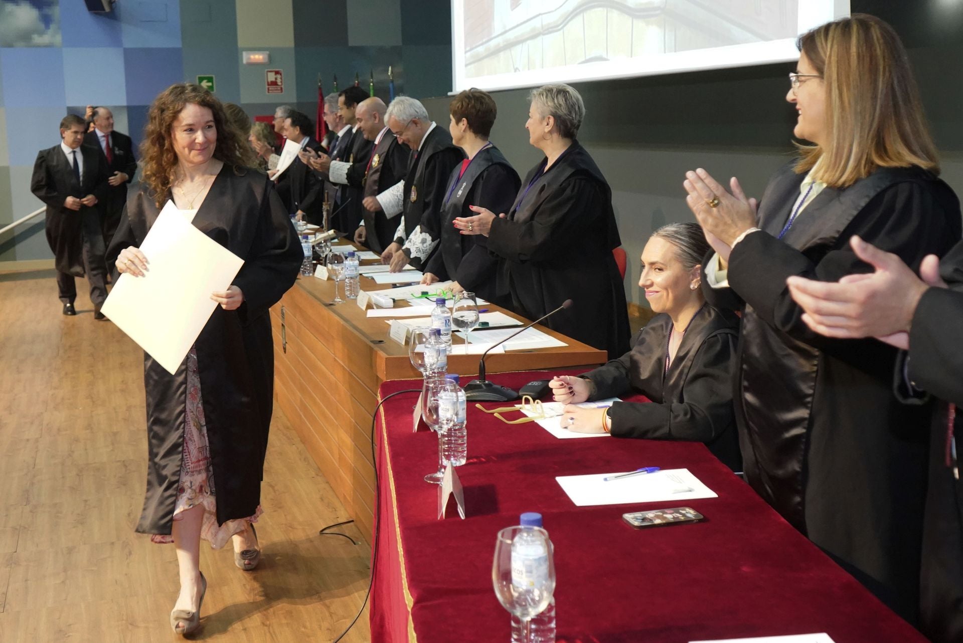 Fotos | Entrega de medallas a abogados veteranos en Badajoz