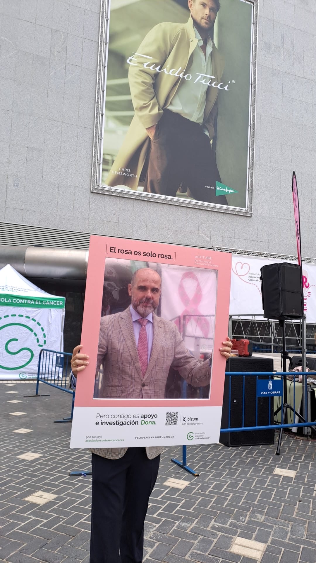 Fotos | Sesión de zumba en Badajoz contra el cáncer de mama