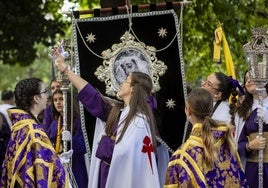 Imagen de la procesión Magna Mariana celebrada el pasado 5 de octubre en Cáceres con motivo del centenario de la coronación canónica de la Virgen de la Montaña.