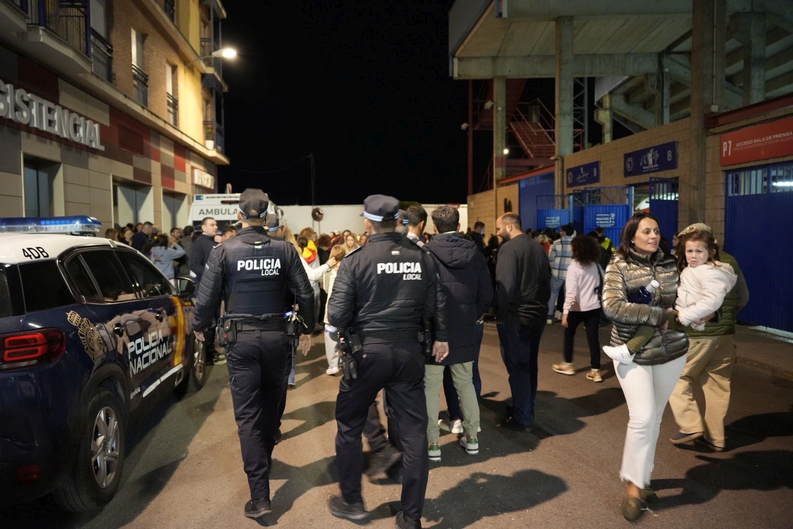 Las mejores imágenes del España-Canadá en Almendralejo