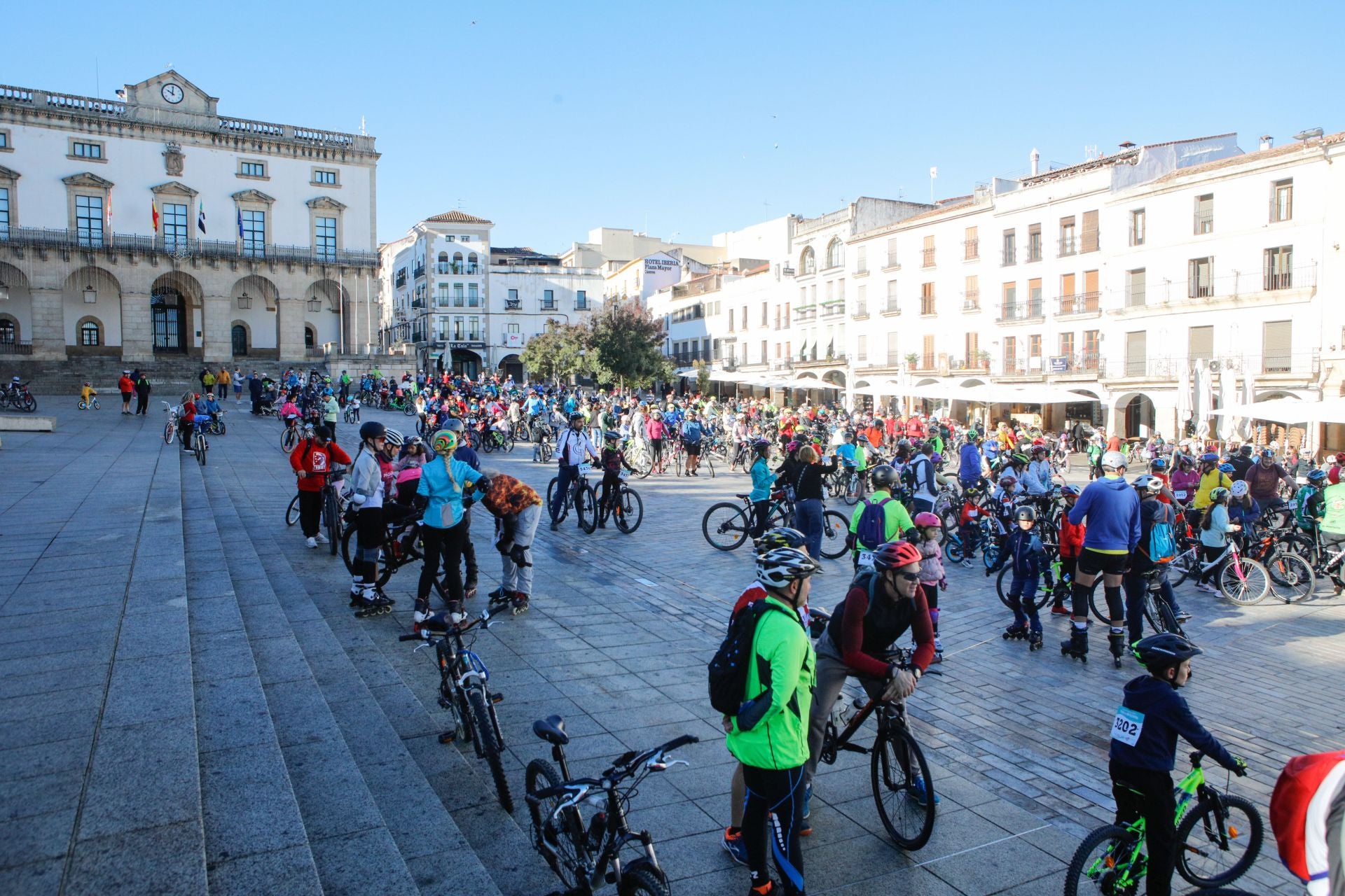 La Fiesta de la Bicicleta de Cáceres, en imágenes (I)