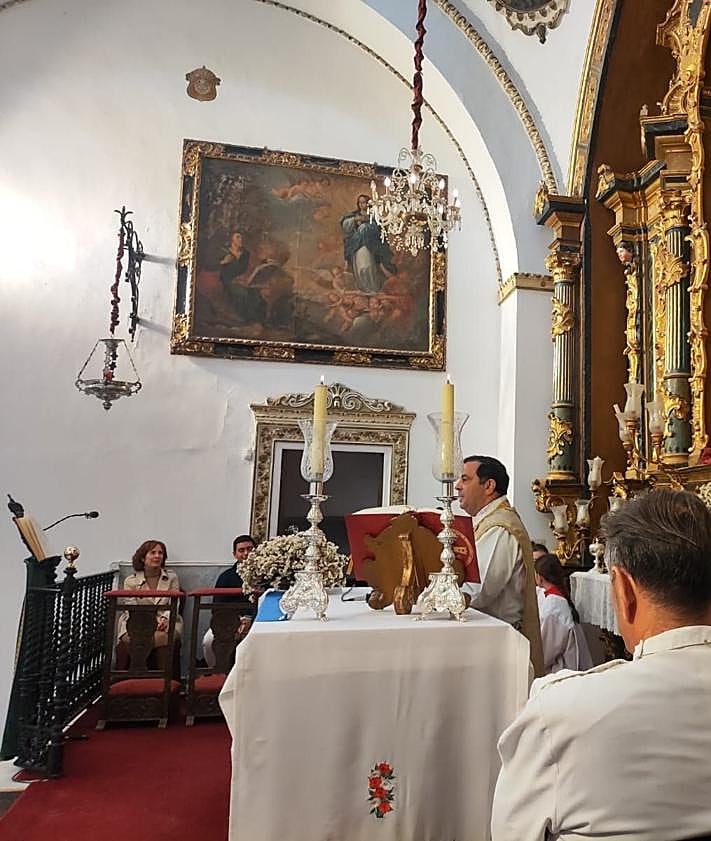 Imagen secundaria 2 - El pueblo gitano vuelve a visitar a la Virgen de los Remedios