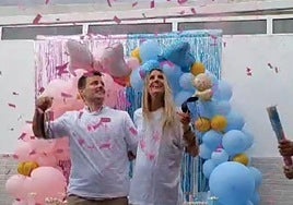 La pareja disfrutó de la fiesta revelación junto a familiares y amigos.