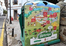 Contenedor de vidrio personalizado tras una anterior campaña de Ecovidrio