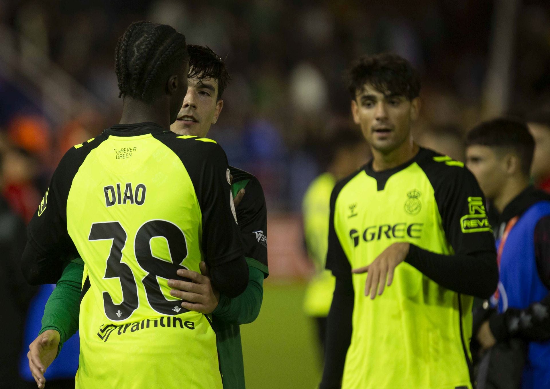 Fotos | El Betis golea al Gévora en el Francisco de la Hera