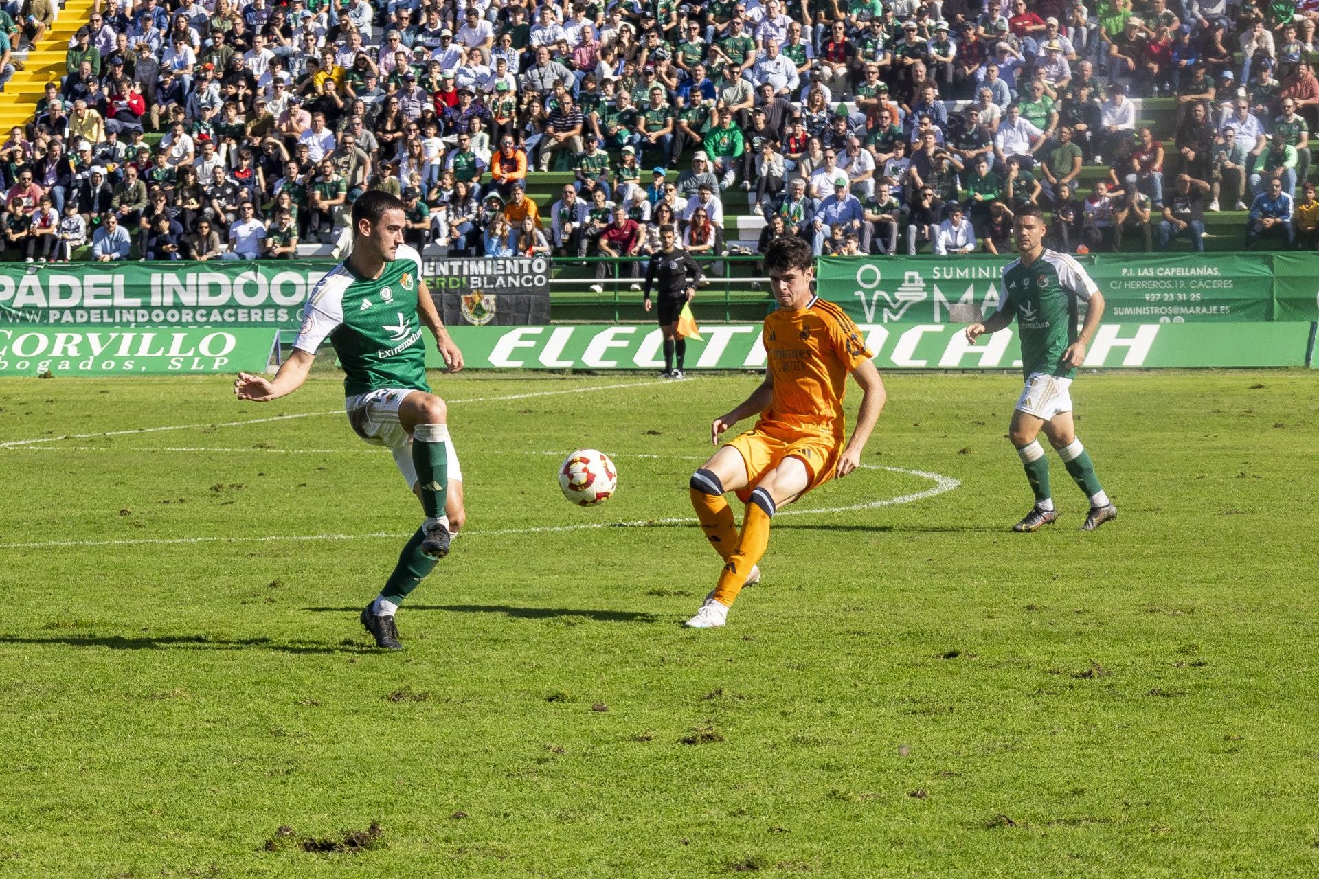 Las mejores imágenes del Cacereño-Real Madrid C