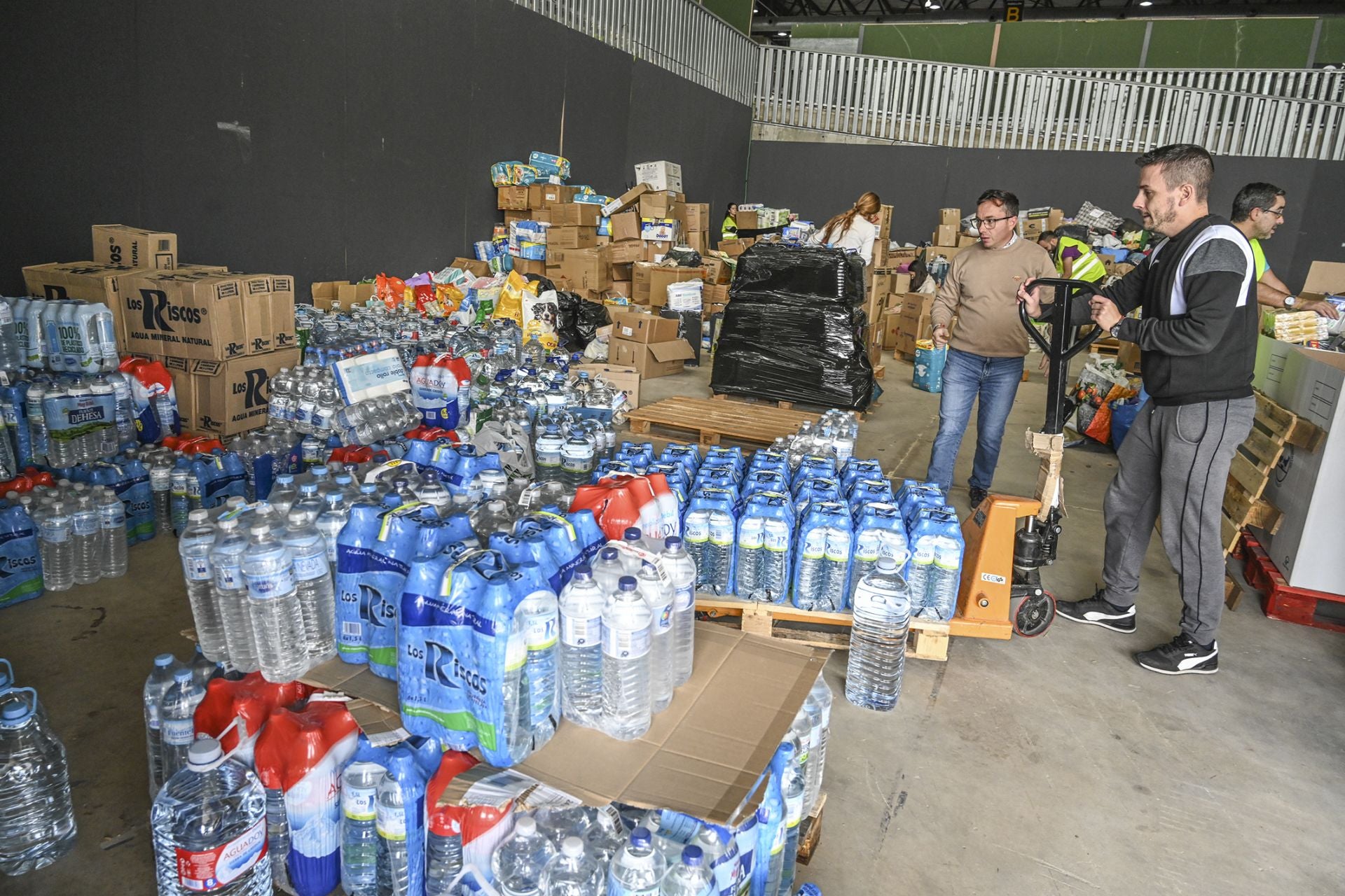 Ifeba centraliza la ayuda de Badajoz a los afectados por la DANA