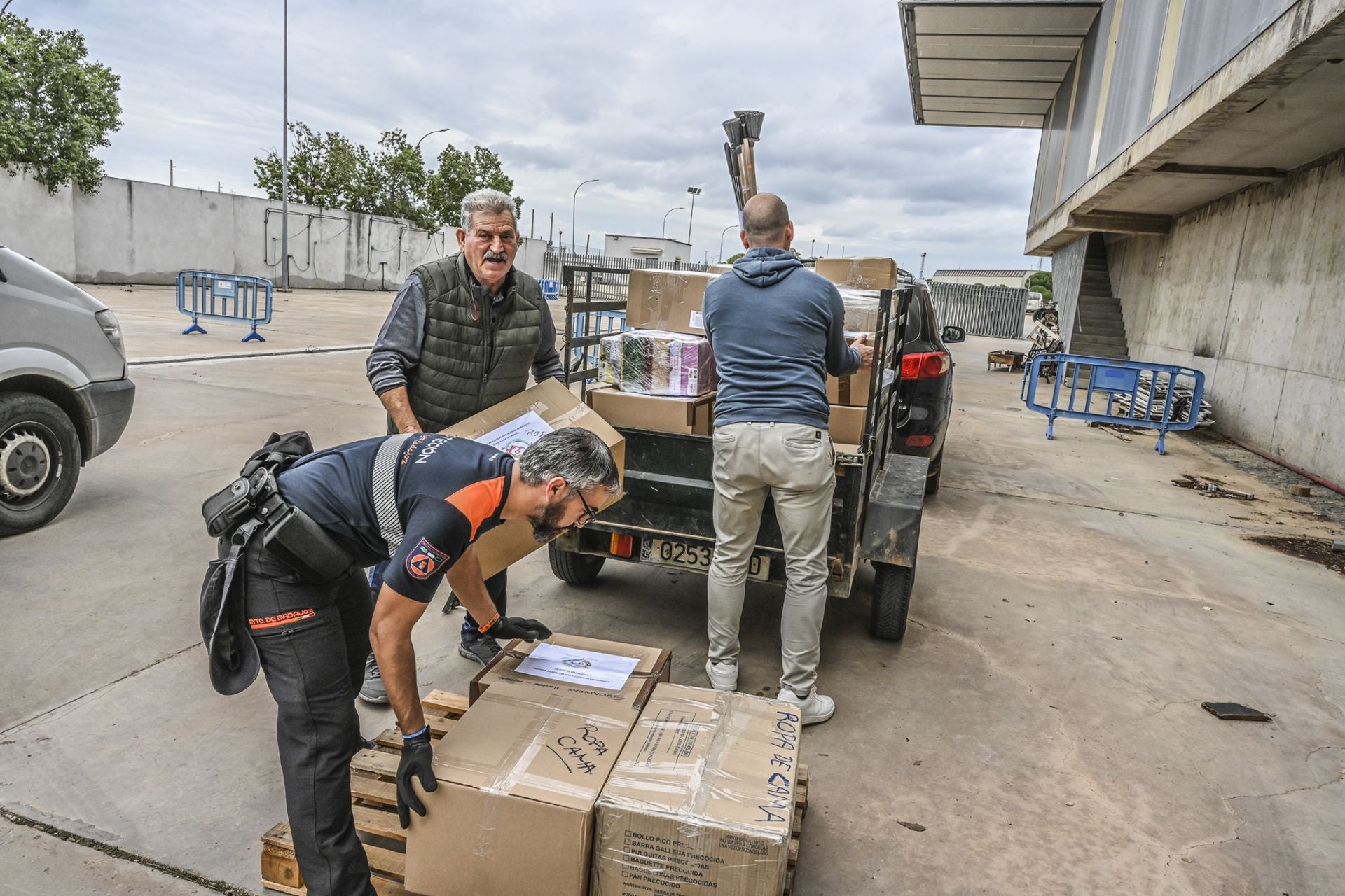 Ifeba centraliza la ayuda de Badajoz a los afectados por la DANA