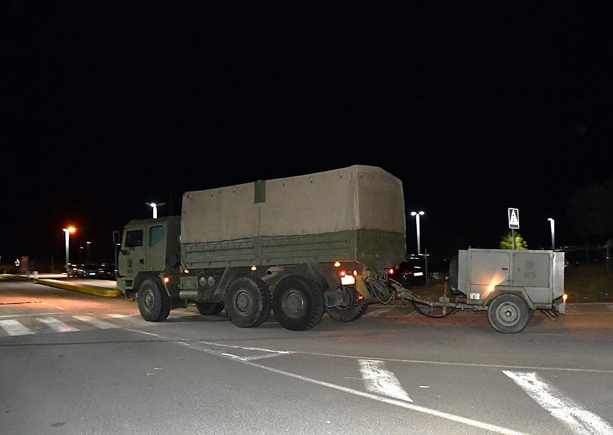 Imagen secundaria 1 - Un segundo contigente de la Base General Menacho parte hacia Valencia para ayudar a los afectados por la DANA