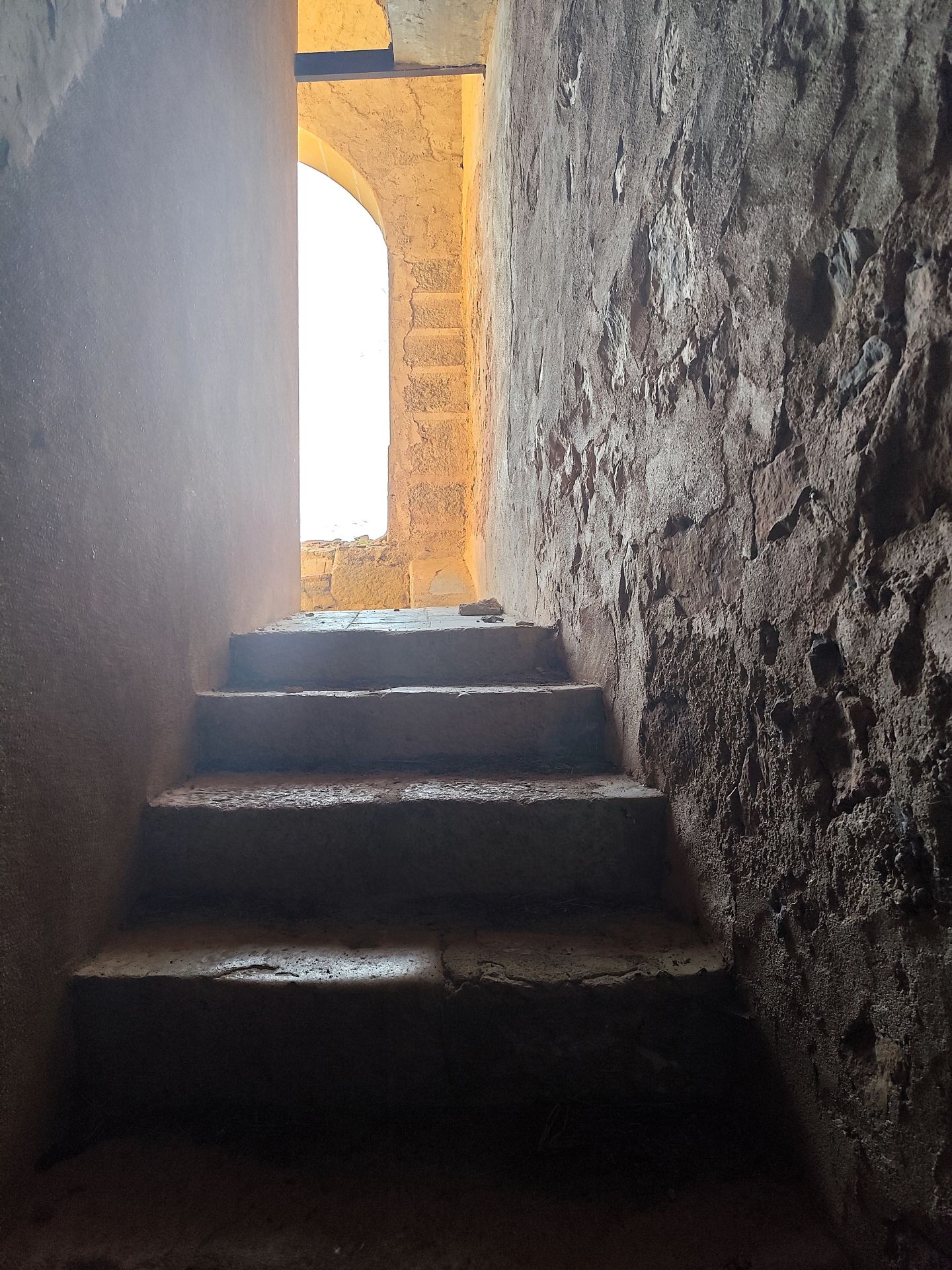 Obras de conversión del Castillo de Azagala en establecimiento hotelero