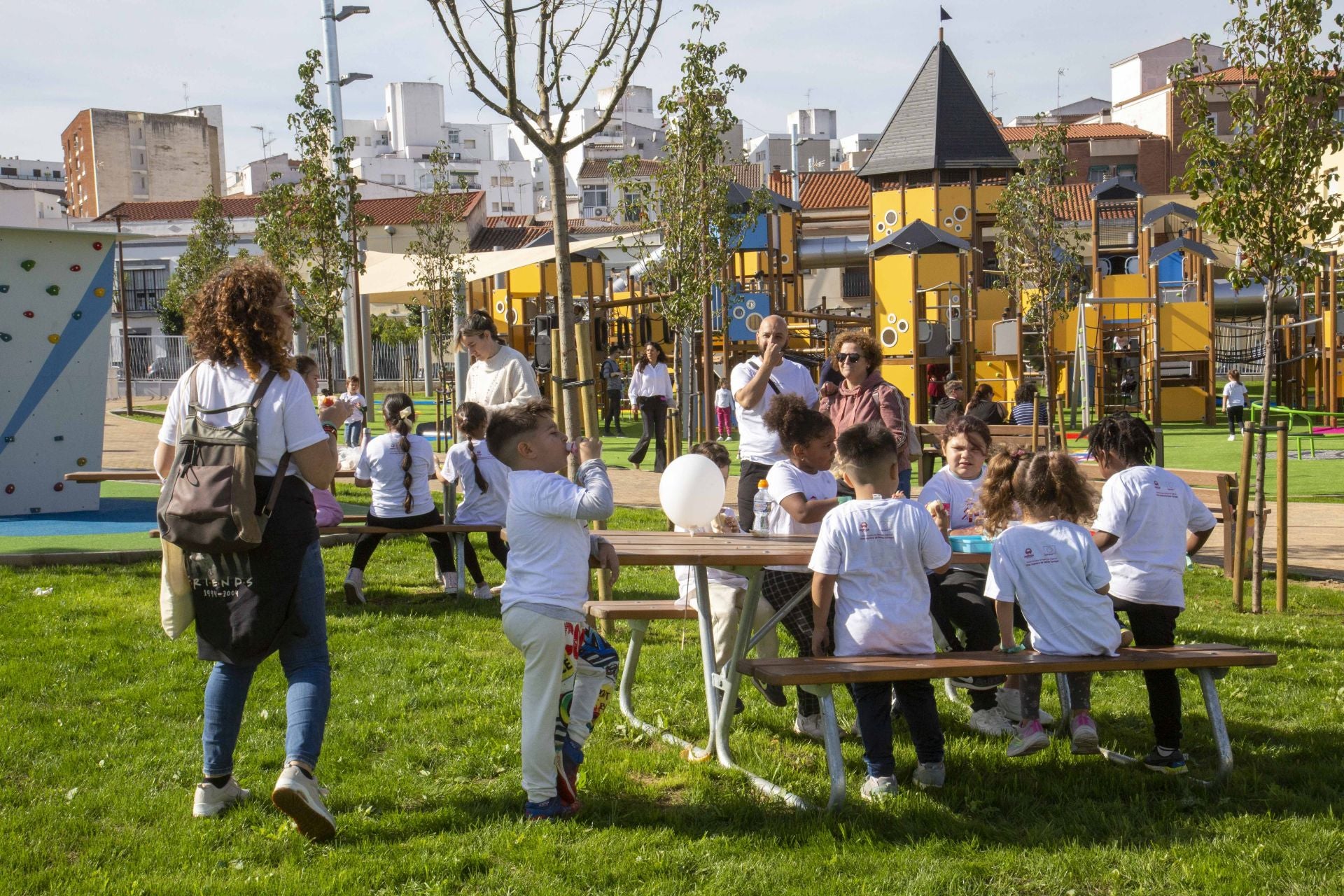 La &#039;Ciudad de la Infancia&#039; de Mérida abre sus puertas con seis áreas de juegos