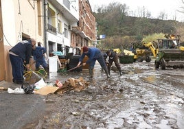 Inundación en Navaconcejo al desbordarse el río Jerte, en el año 2019.