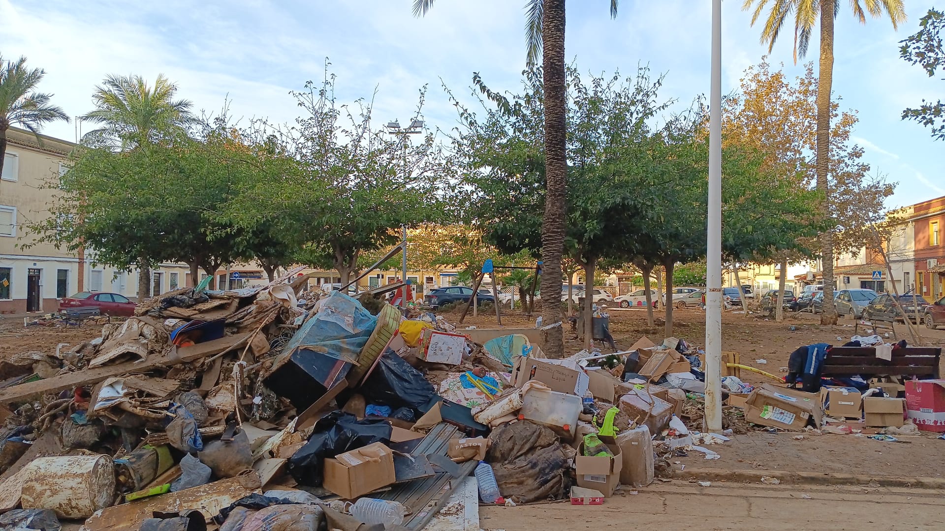 Imagen después - Así te ha contado HOY sobre el terreno los efectos de la DANA en Valencia