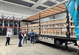 El camión minutos antes de partir a Valencia